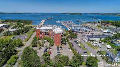 Main picture of Breakwater At Spring Point