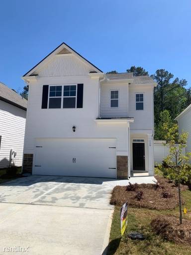 Main picture of 130 Woodhouse Cir