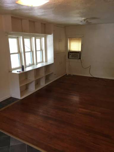 Main picture of 400 Macon Ave