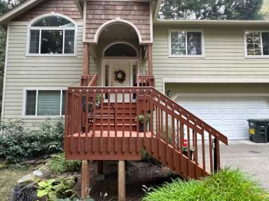 Main picture of 35 Rocky Ridge Dr
