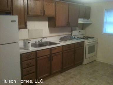 Main picture of 130 - 250 Pape Aly