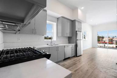 Main picture of 3308 Mentone Ave
