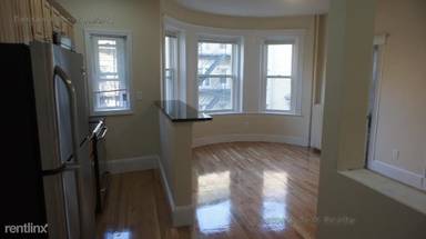 Main picture of 1379 Commonwealth Ave Apartments