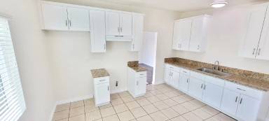 Main picture of 4574 Riverside Dr