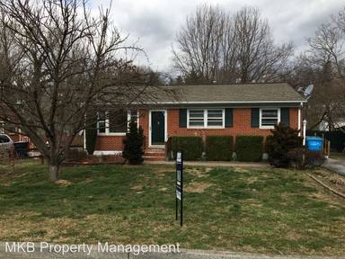 Main picture of 3008 Belle Ave NE