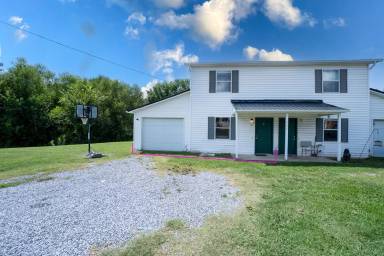 Main picture of 360 Britton Ave