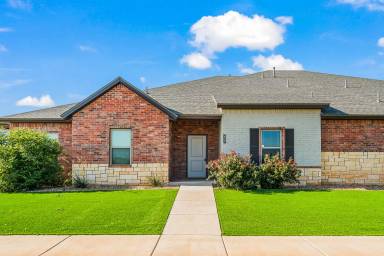 Main picture of 2527 134th St