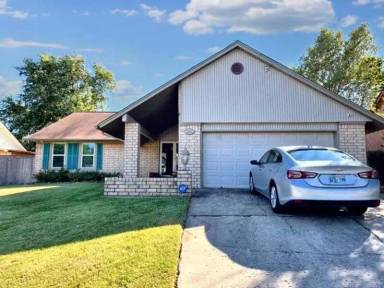 Main picture of 8956 E 59th Pl