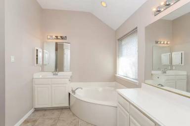 Main picture of 863 Sonora Ln