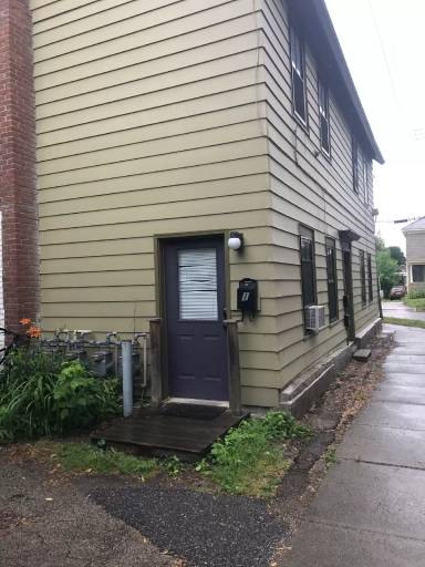 Main picture of 2 Myrtle St