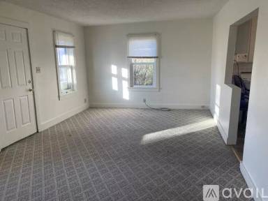 Main picture of 1212 N South Riverton Ave