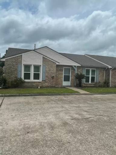 Main picture of 1028 Sunmeadow Dr