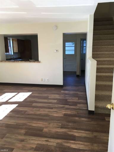 Main picture of 1010 Court St