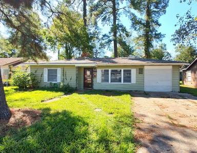 Main picture of 3825 Hyde Park Row