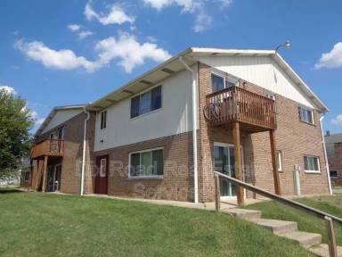 Main picture of 413 Sycamore Rd