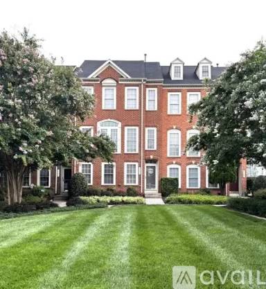 Main picture of 5150 Key View Way