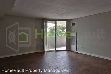 Main picture of Parkway Condominiums