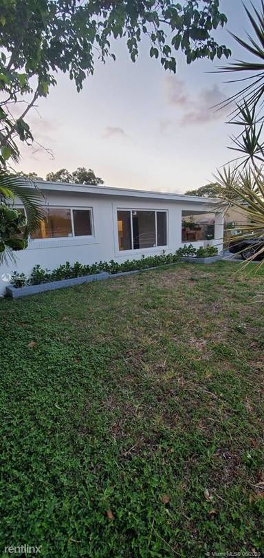 Main picture of 1709 NW 7th Ave