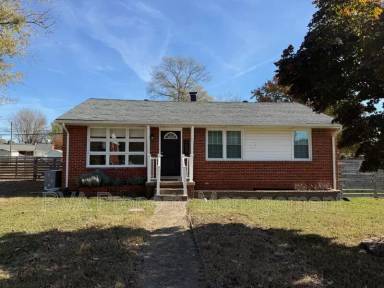 Main picture of 9507 Stockbridge Dr