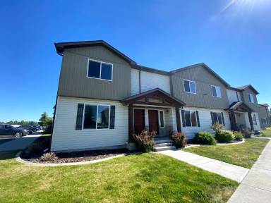 Main picture of 475 Countryside Ave