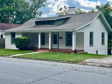 Main picture of 87 Hanover St
