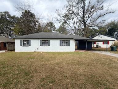 Main picture of 716 Azalea Cir