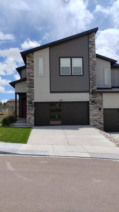 Main picture of 5325 Sky Top Ln