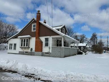 Main picture of 1717 Burlingame Ave SW
