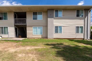 Main picture of 2219 Walden Dr