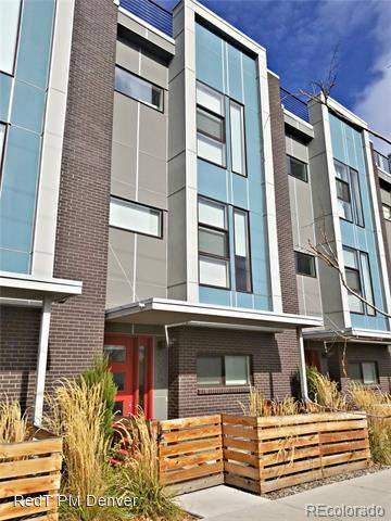 Main picture of 3335 W 18th Ave