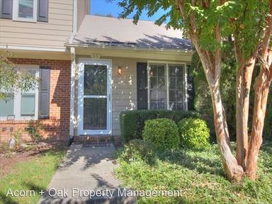 Main picture of 66 Crystal Oaks Ct