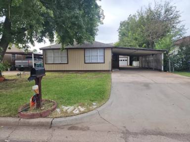 Main picture of 2612 SW 41st St