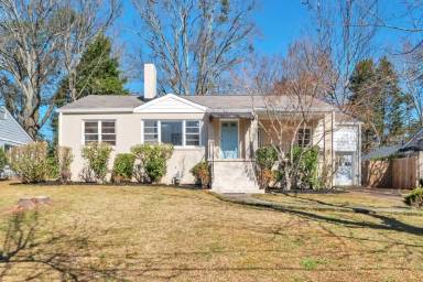 Main picture of 2346 Sanford Rd