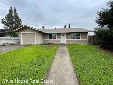 Main picture of 8774 Los Banos Way