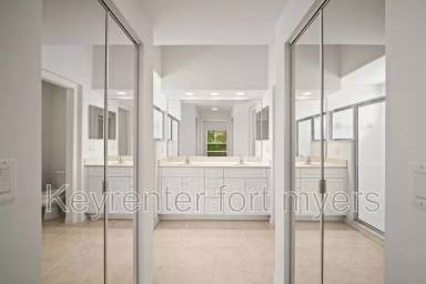 Main picture of 8367 Ibis Cove Cir
