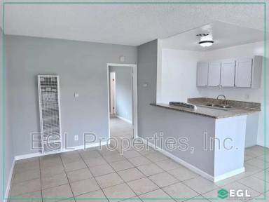 Main picture of 8043 Chapman Ave
