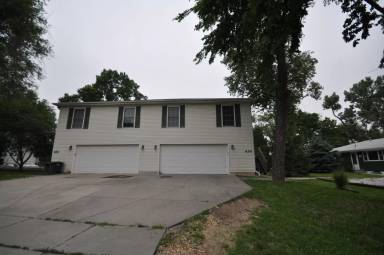 Main picture of 650 W D St