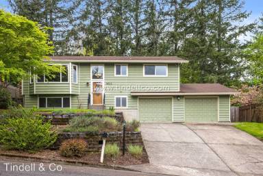 Main picture of 8611 SW 50th Ave