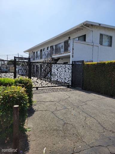 Main picture of 11936 Inglewood Ave