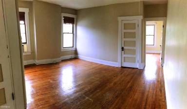 Main picture of 54 1/2 E Hudson St