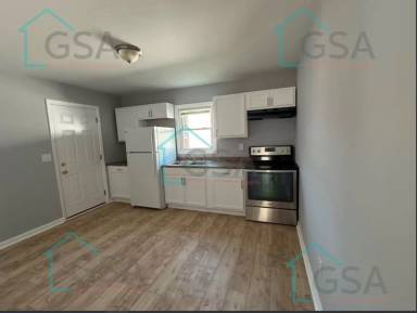 Main picture of 126 Broadus St