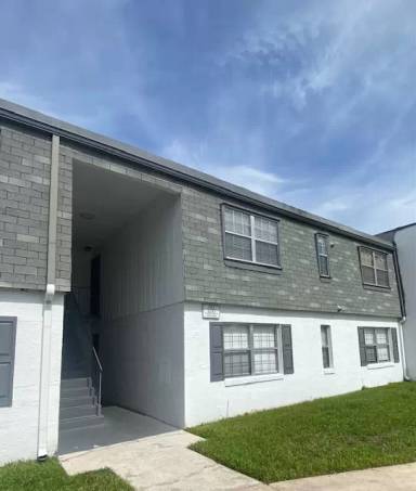Main picture of Golf Side Villas