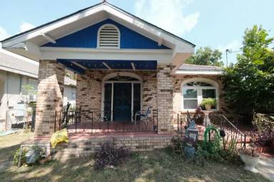 Main picture of 3147 N Johnson St
