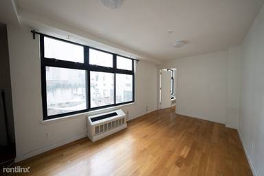 Main picture of 618 Bushwick Ave