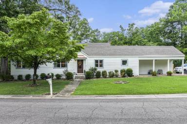 Main picture of 100 Morris Blvd