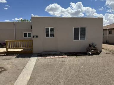 Main picture of 706 La Poblana Rd NW