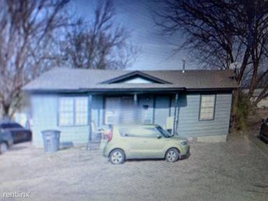 Main picture of 563 E 59th St N