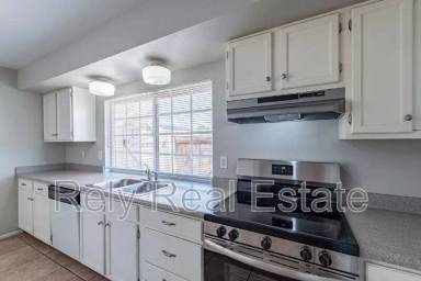 Main picture of 4315 W Morrow Dr