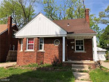 Main picture of 18717 Warwick St