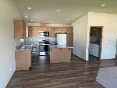 Main picture of 311 S Newton Ave